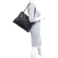 Chanel CC Chain Tote Mannequin
