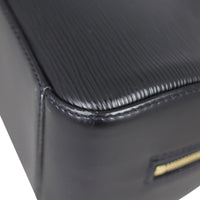 Louis Vuitton Jasmin Epi Corner
