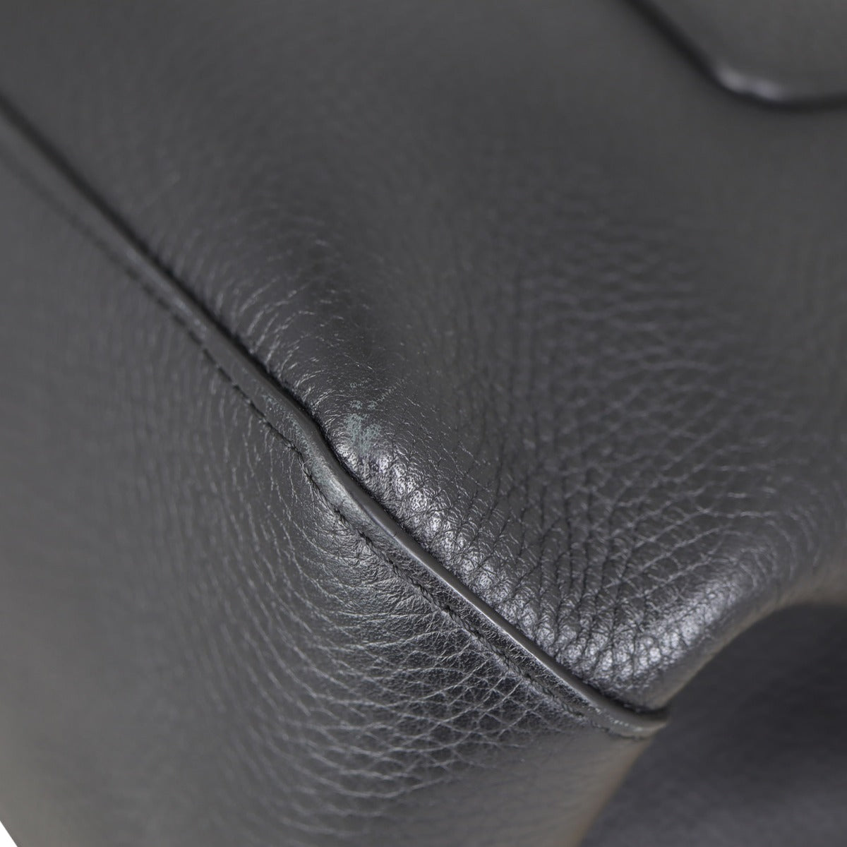 Louis Vuitton Volta Corner
