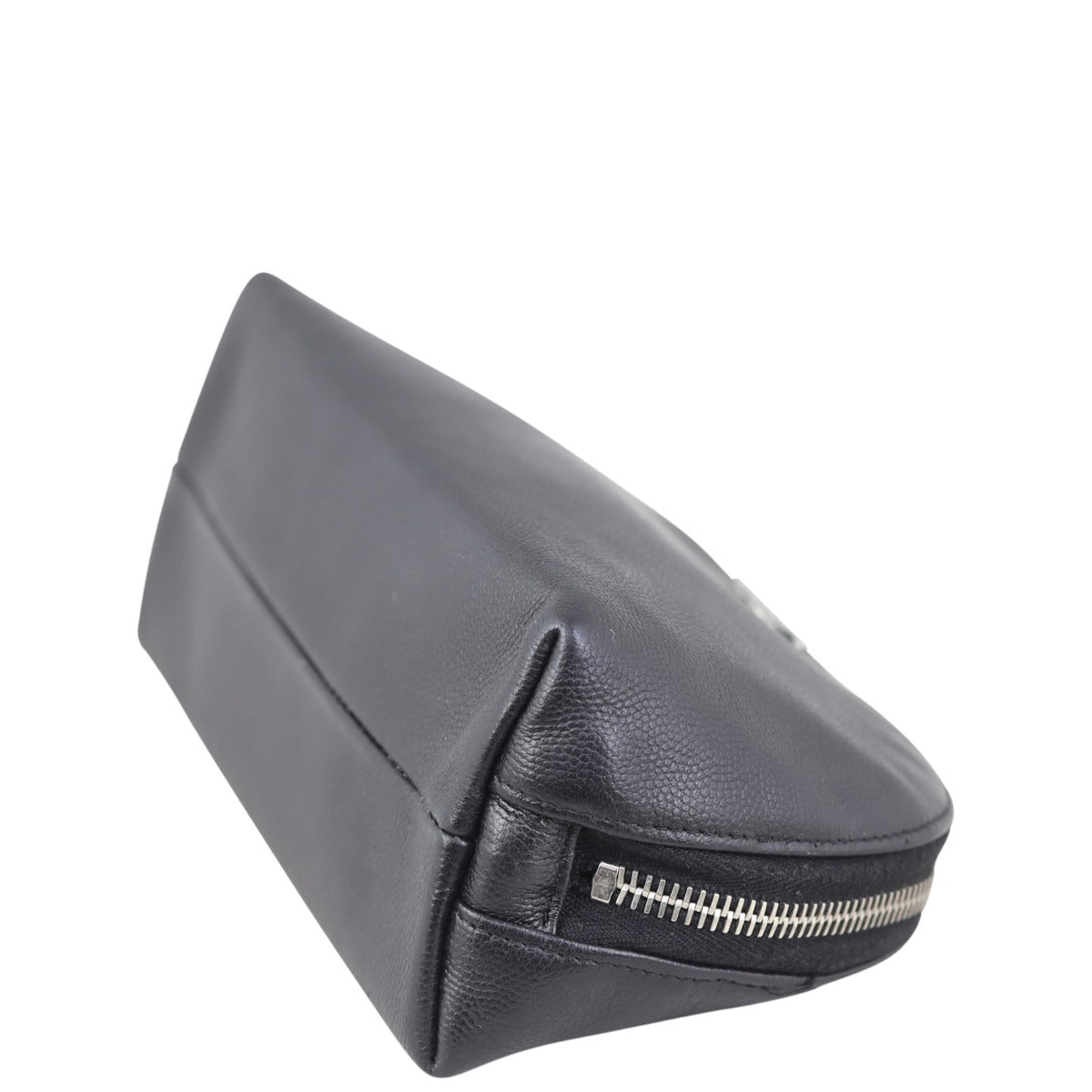 Chanel Cosmetic Pouch Corner
