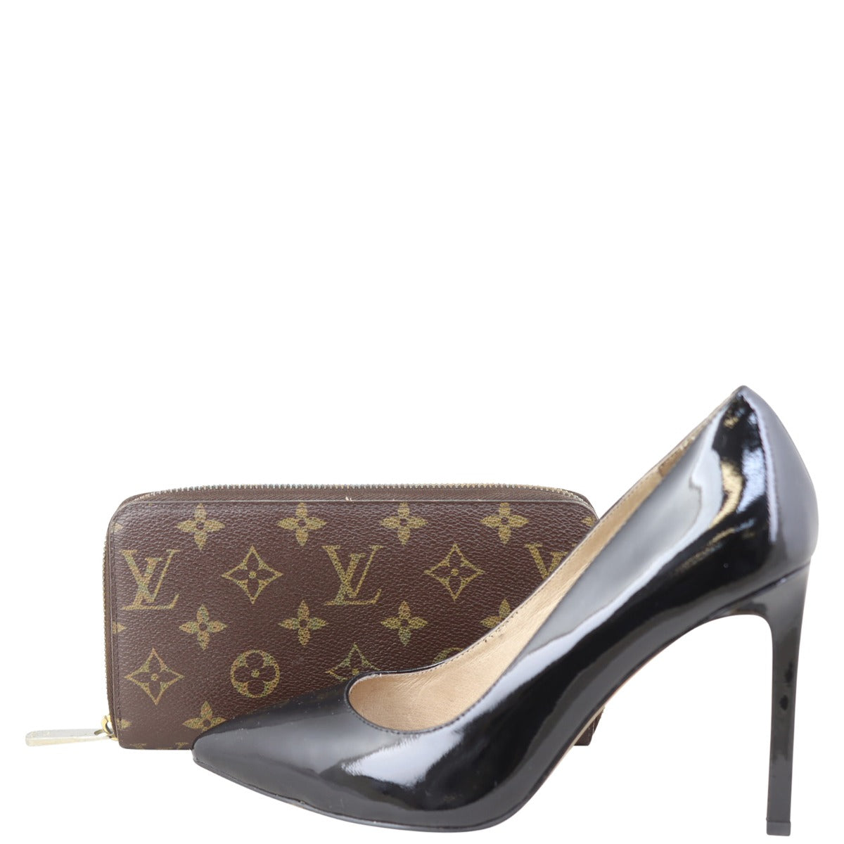 Louis Vuitton Zippy Wallet Monogram Shoe
