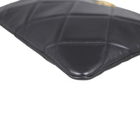 Chanel 19 Pouch Corner
