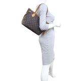 Louis Vuitton Neverfull PM Monogram Mannequin
