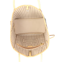Louis Vuitton Neverfull MM Monogram Whole interior

