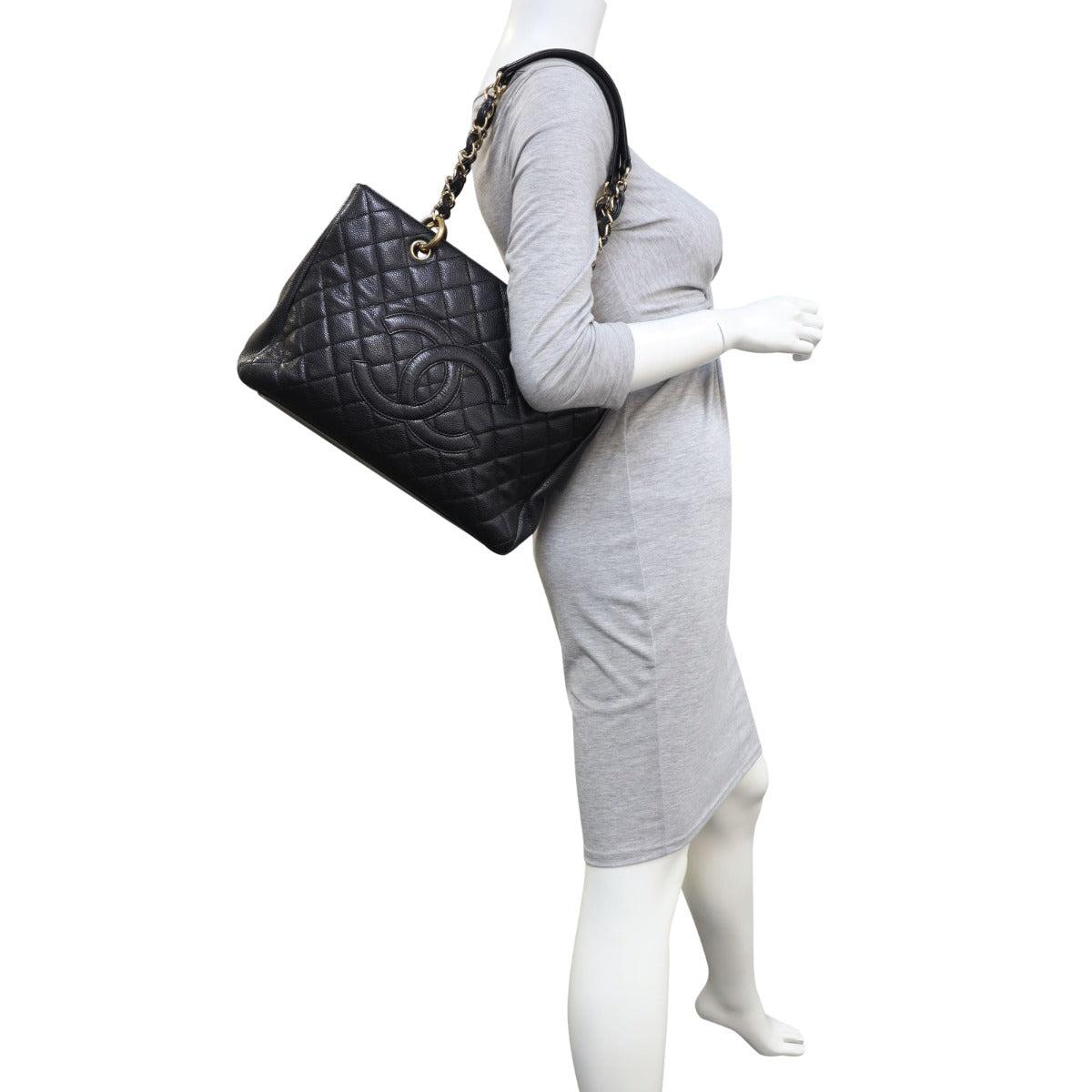 Chanel Grand Shopping Tote Mannequin
