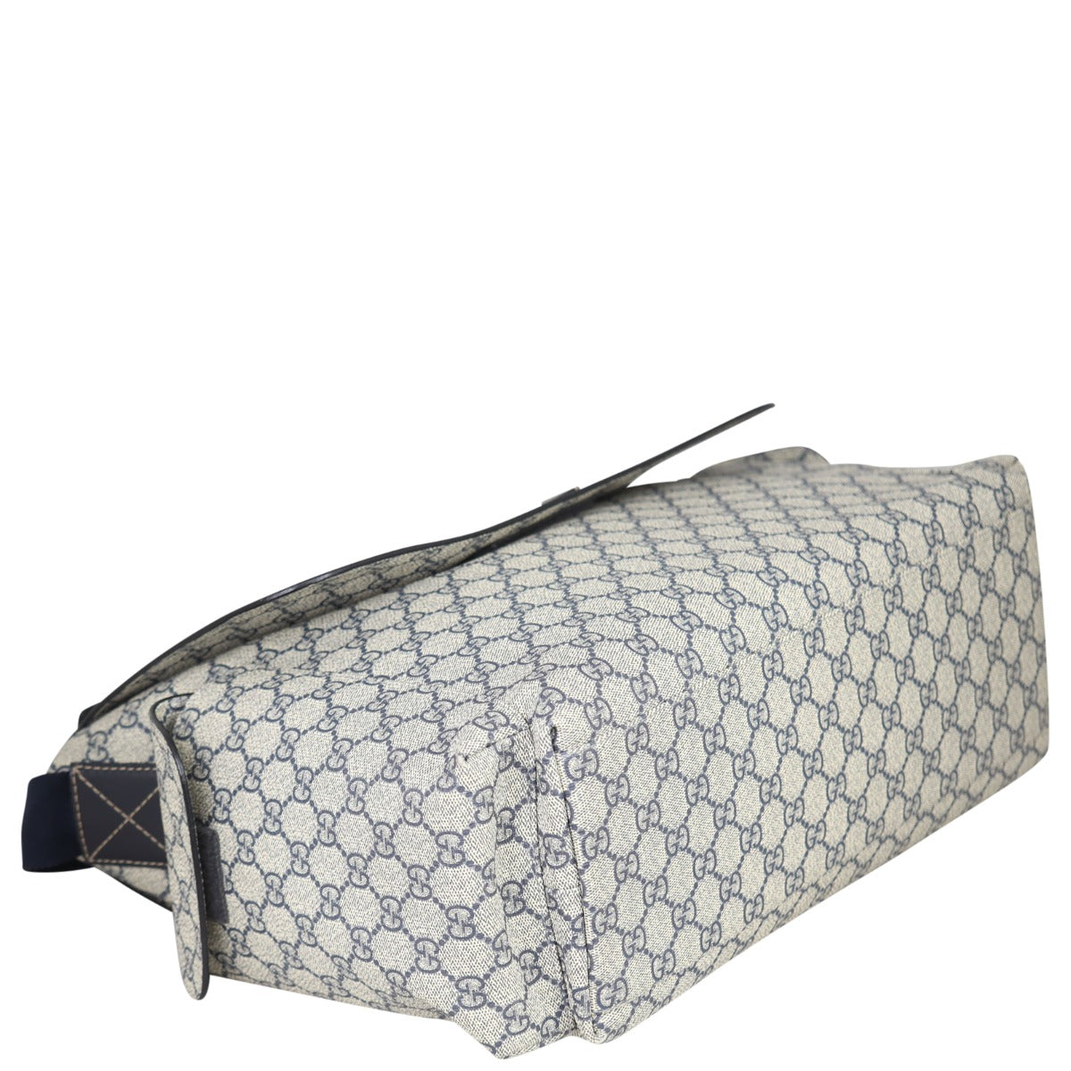 Gucci GG Supreme Baby Bag Corner
