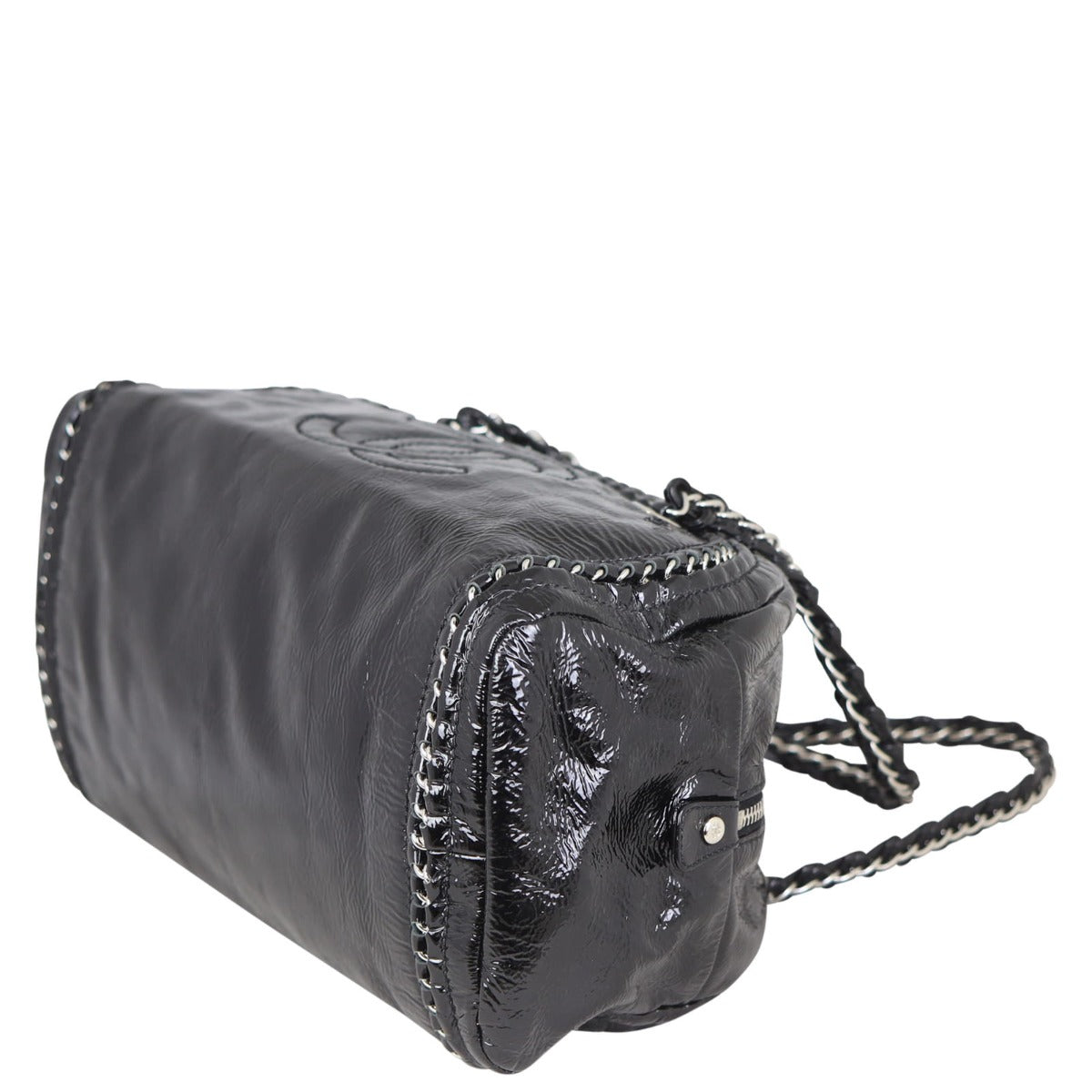 Chanel Luxe Ligne Bowler corner distance