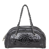 Chanel Luxe Ligne Bowler front