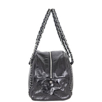 Chanel Luxe Ligne Bowler sides