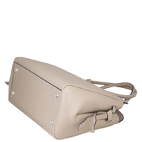 Louis Vuitton Milla MM Corner
