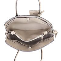 Louis Vuitton Milla MM Whole interior
