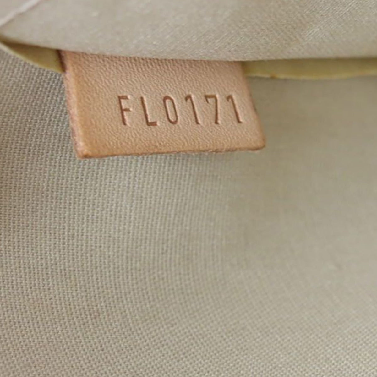 Louis Vuitton Sherwood PM Monogram Vernis Date code

