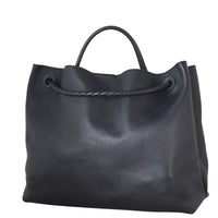 Bottega Veneta Andiamo Large_IMG_0922.jpeg