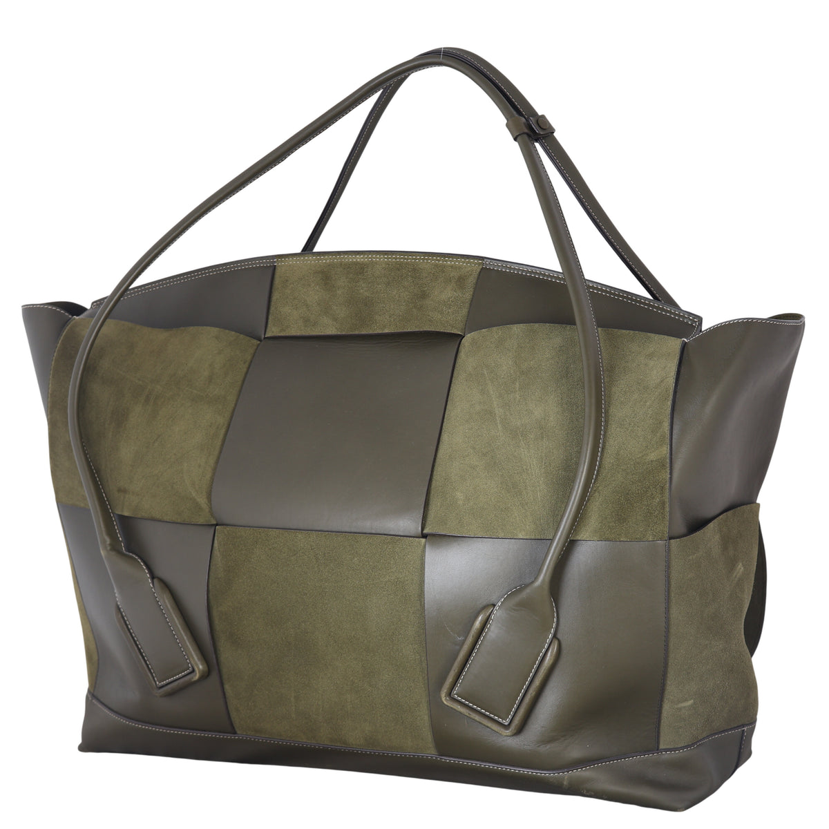 Bottega Veneta Arco Tote Maxi_IMG_6725.jpeg