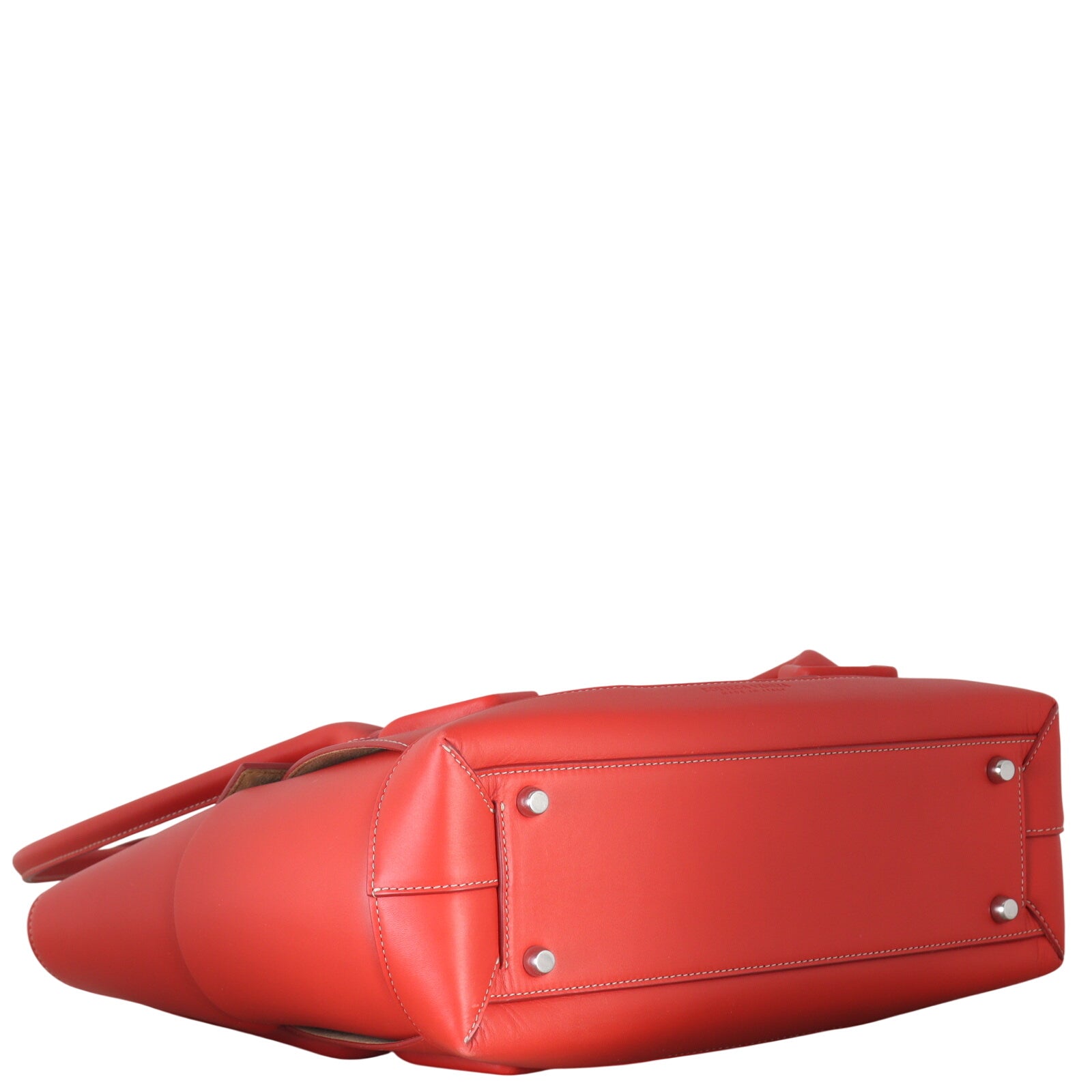 Bottega Veneta Arco Tote Medium_IMG_9570.jpeg
