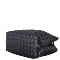 Bottega Veneta Intrecciato Andiamo Small_IMG_1793.jpeg