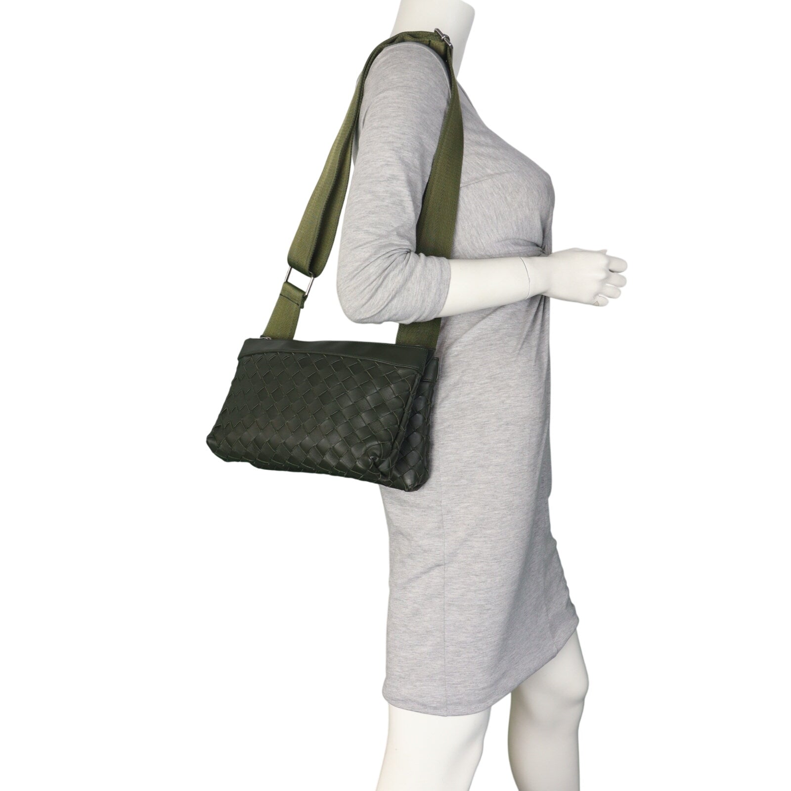 Bottega Veneta Intrecciato Double Pouch Crossbody_IMG_8781.jpeg