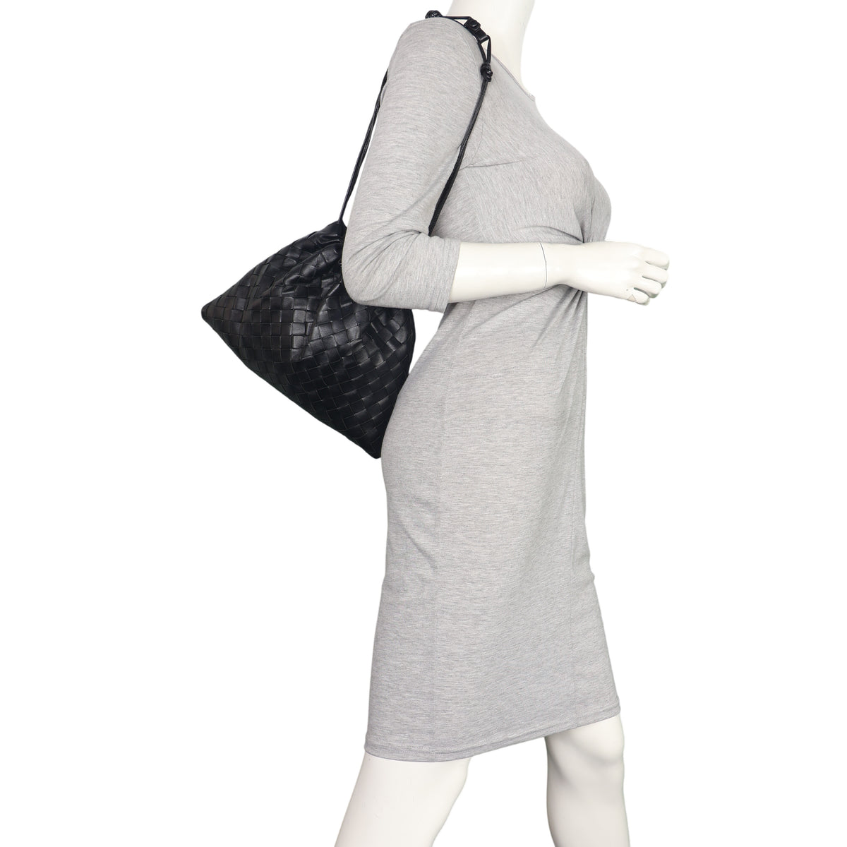 Bottega Veneta Intrecciato Dustbag_IMG_7532.jpeg