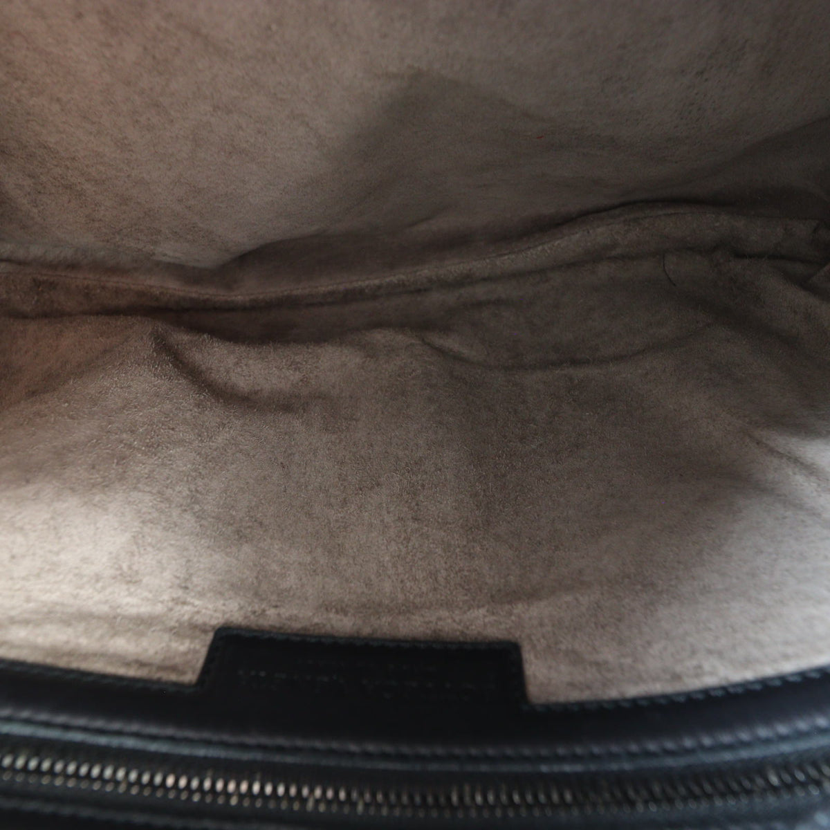 Bottega Veneta Intrecciato Grommet Hobo_IMG_6102.jpg