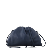 Bottega Veneta The Mini Pouch (navy)_IMG_2183.jpeg