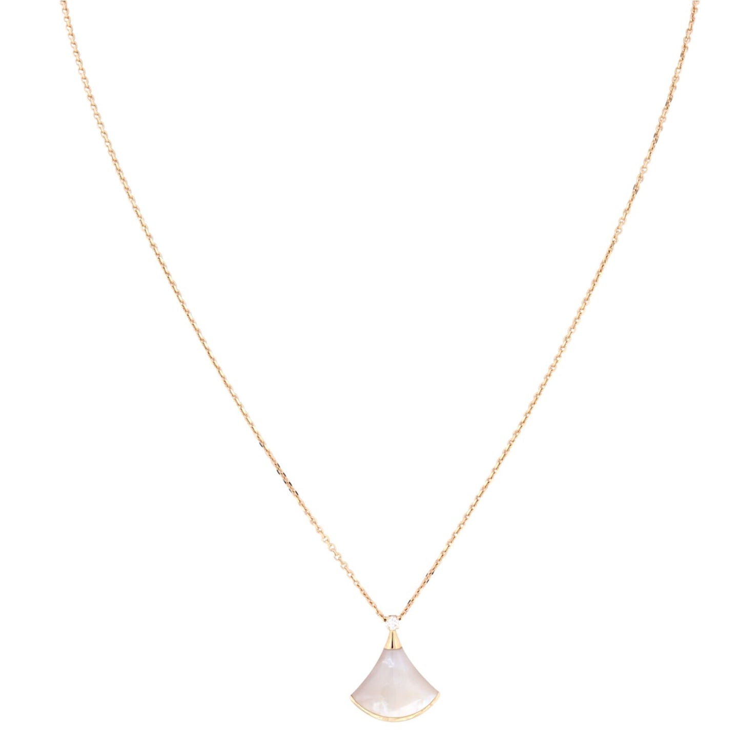 Bvlgari Diva's Dream 18k Rose Gold Diamond Mother of Pearl Pendant Necklace_IMG_5424.jpg