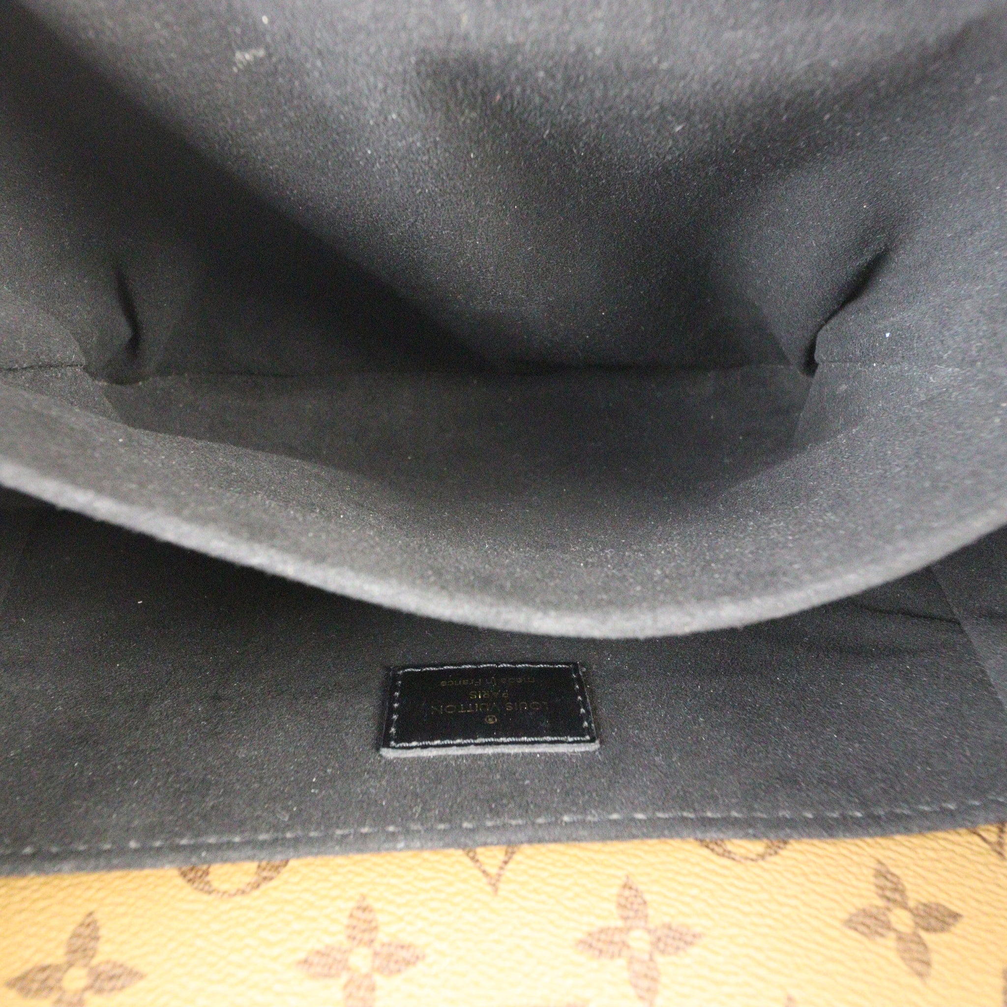 Louis Vuitton Pochette Metis Monogram Reverse