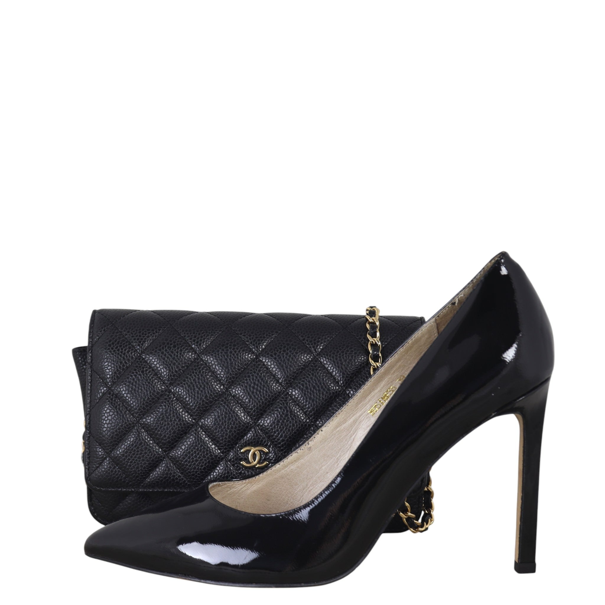 Chanel Classic Wallet on Chain