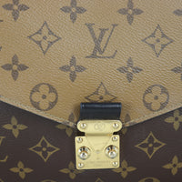 Louis Vuitton Pochette Metis Monogram Reverse