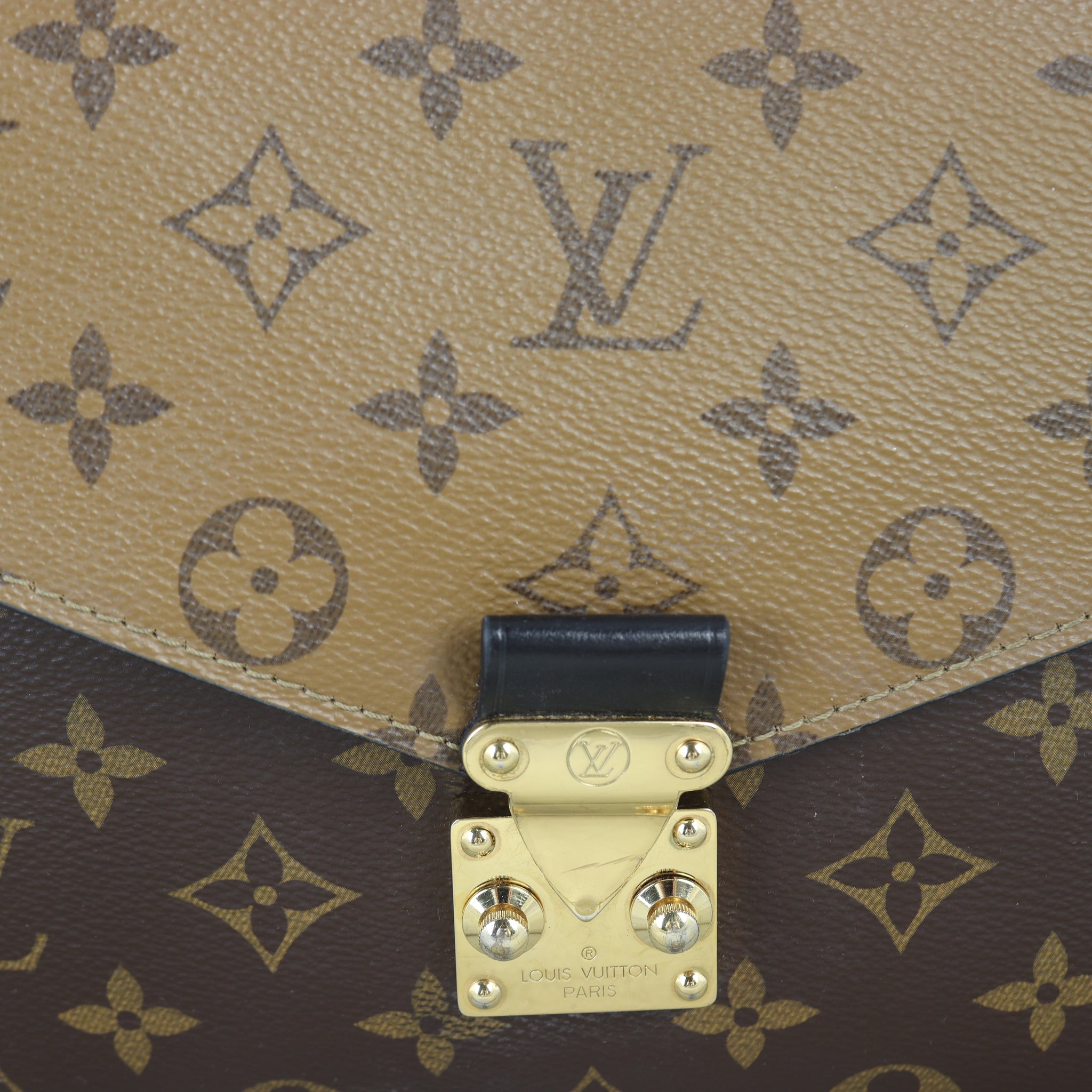 Louis Vuitton Pochette Metis Monogram Reverse