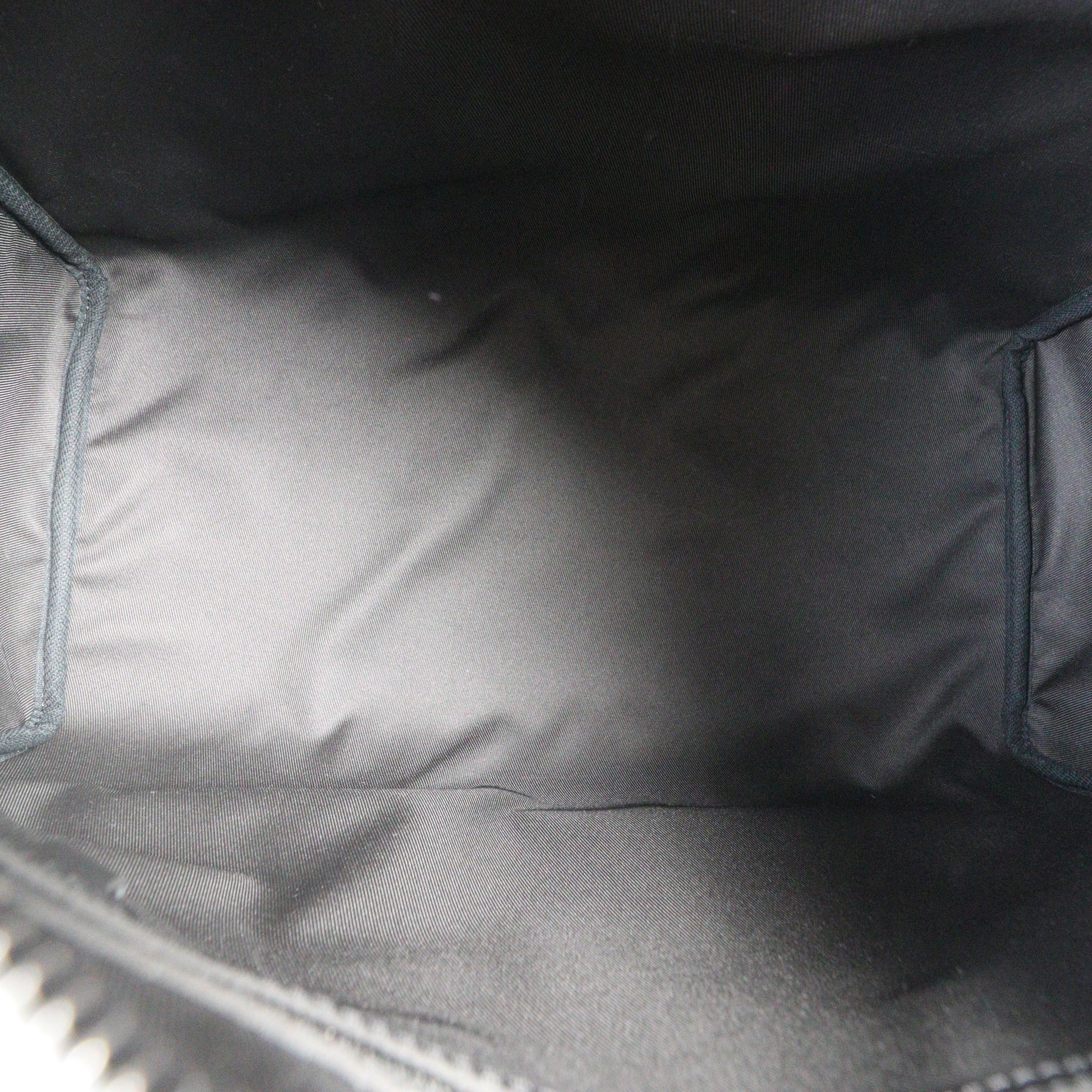 Louis Vuitton Keepall 40 Bandouliere Aerogram