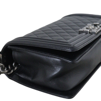 Chanel Boy Old Medium