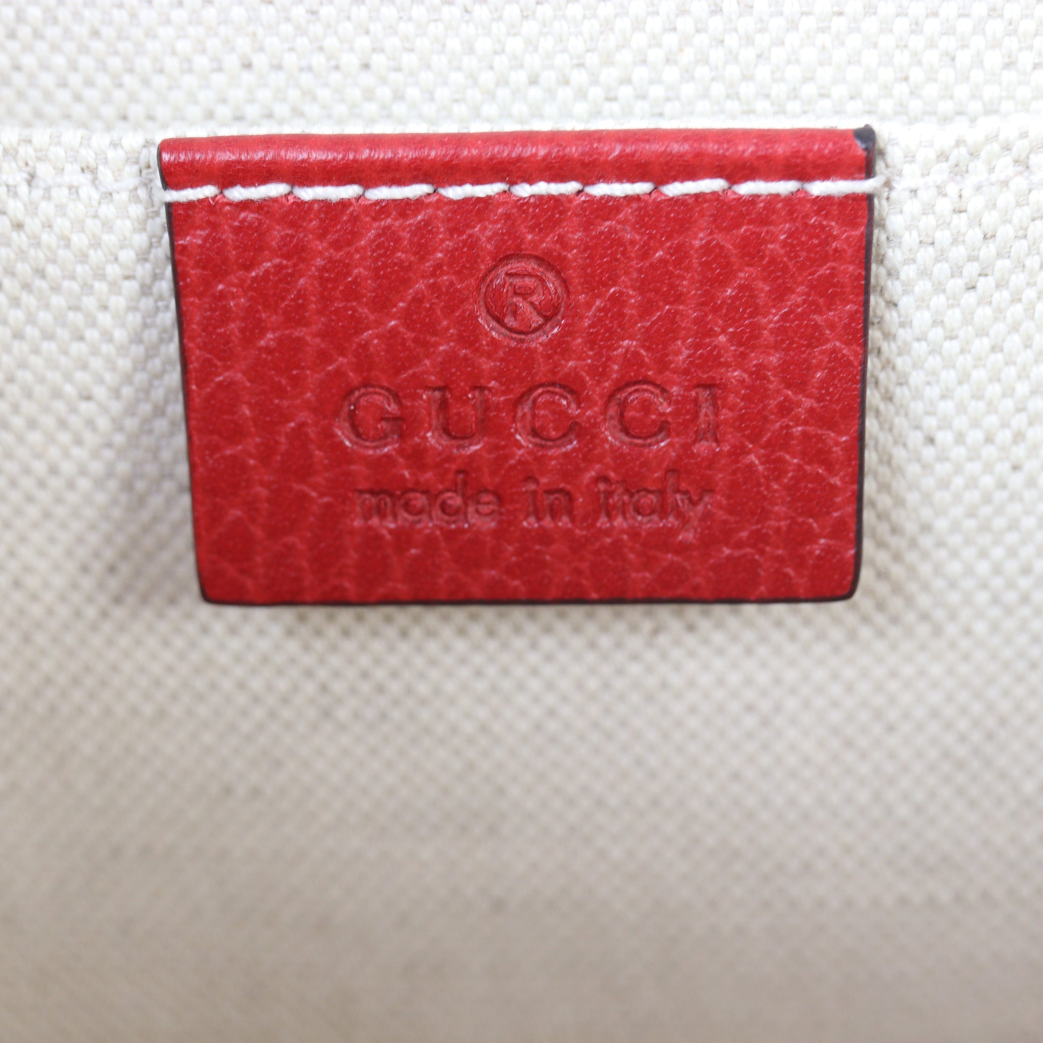 Gucci Dionysus Top Handle Medium