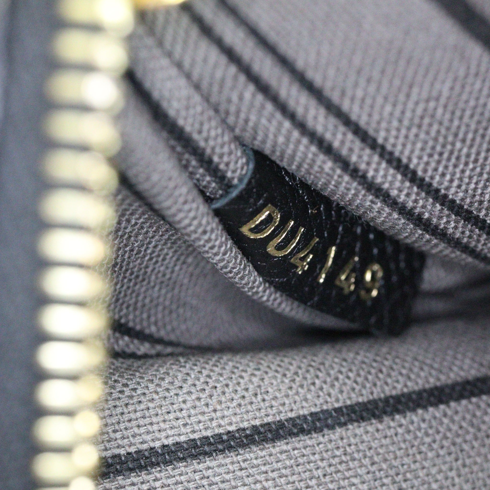 Louis Vuitton Pochette Metis Monogram Empreinte