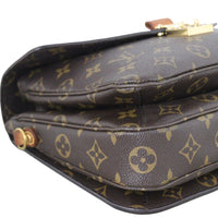 Louis Vuitton Pochette Metis Monogram