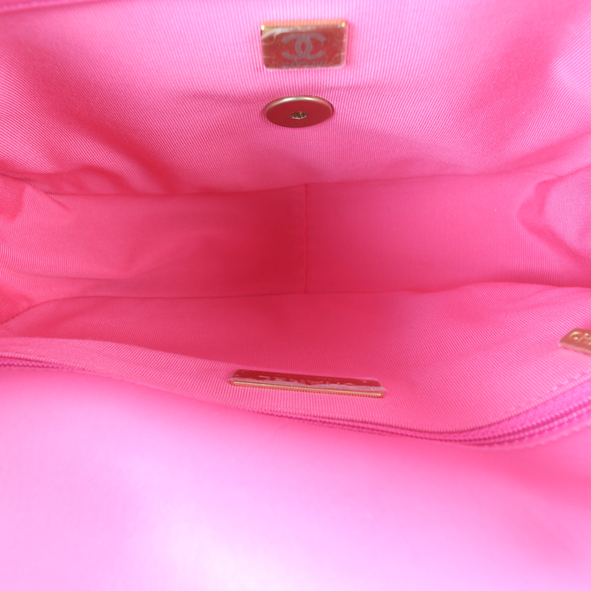 Chanel 19 Flap Bag Medium