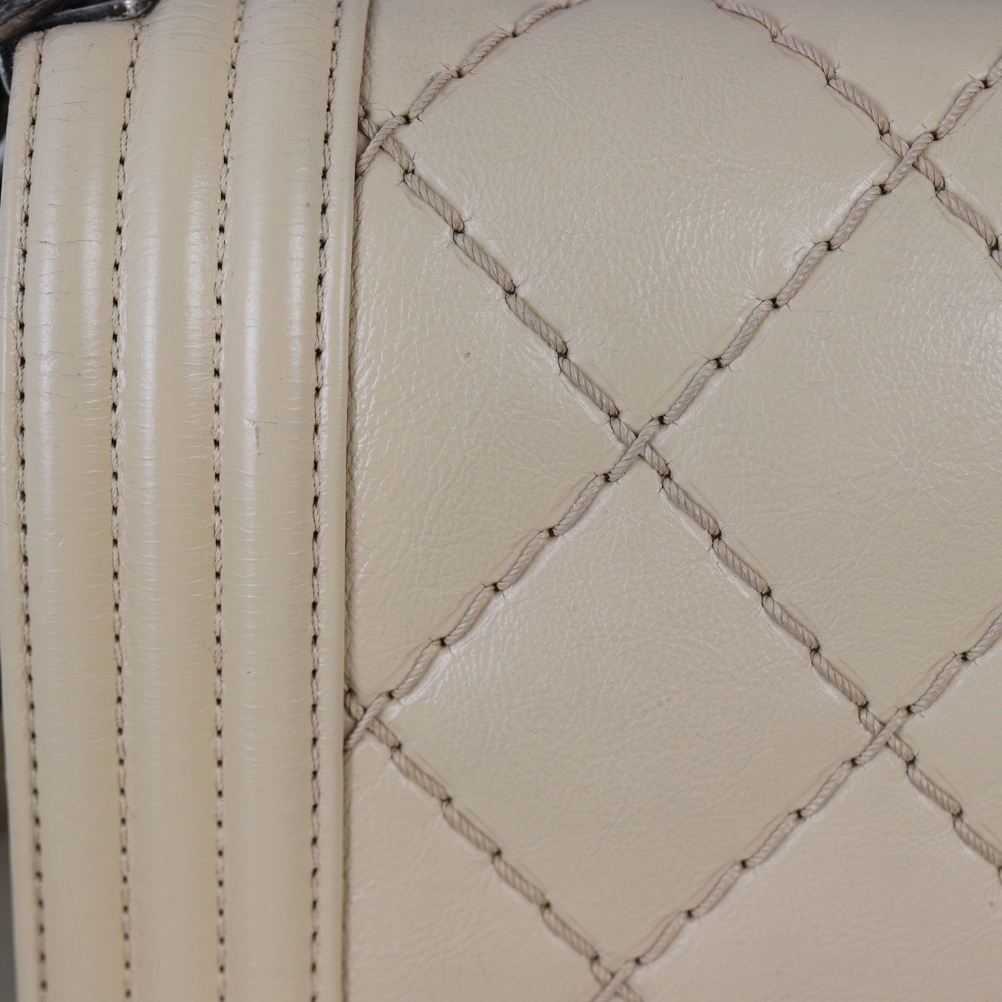 Chanel Boy Old Medium