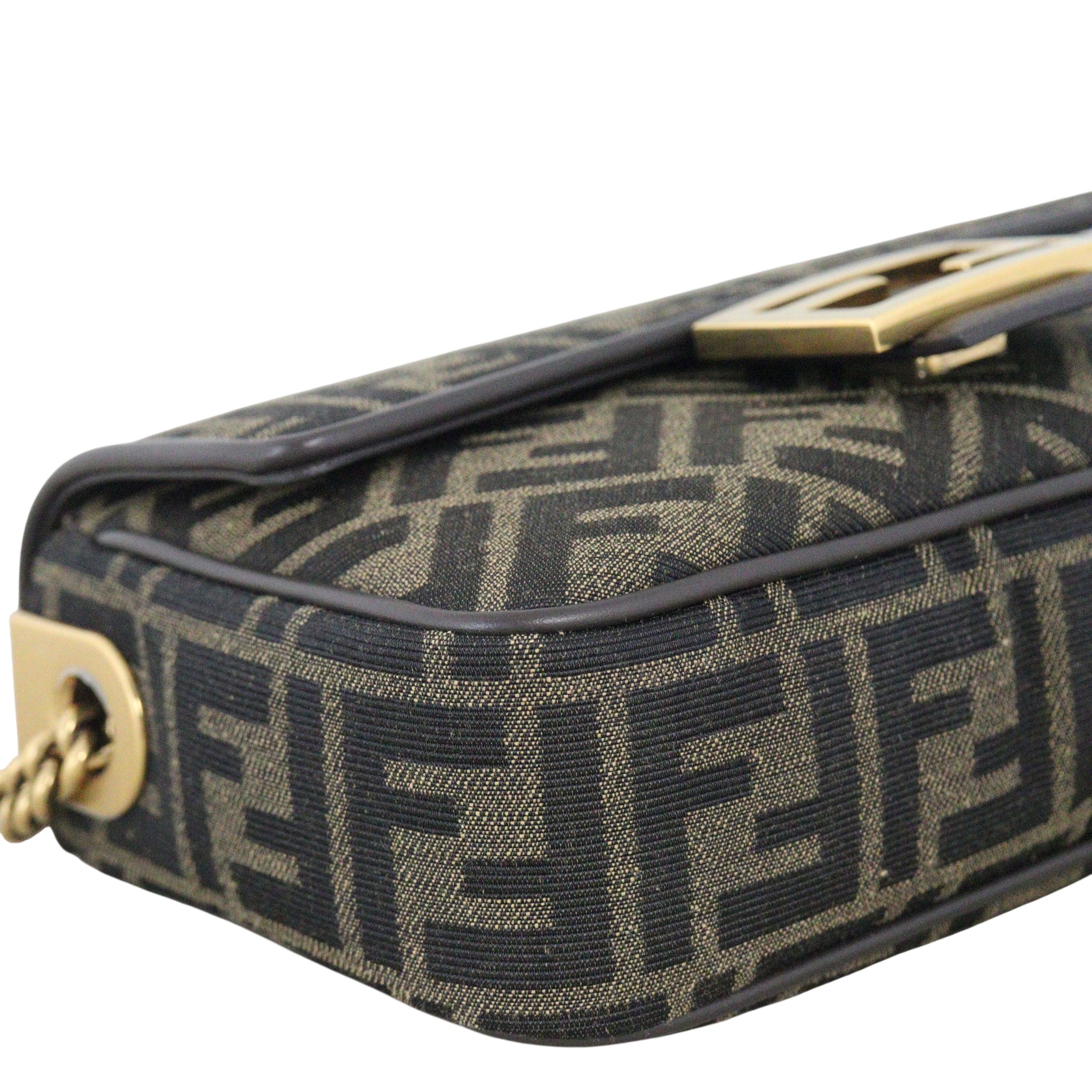 Fendi Baguette Chain Midi Bag