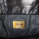 Chanel 22 Hobo Small