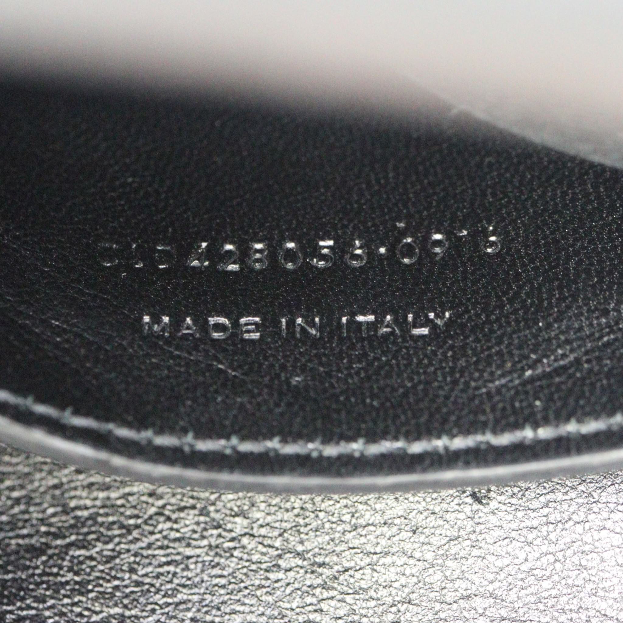 Saint Laurent College Medium