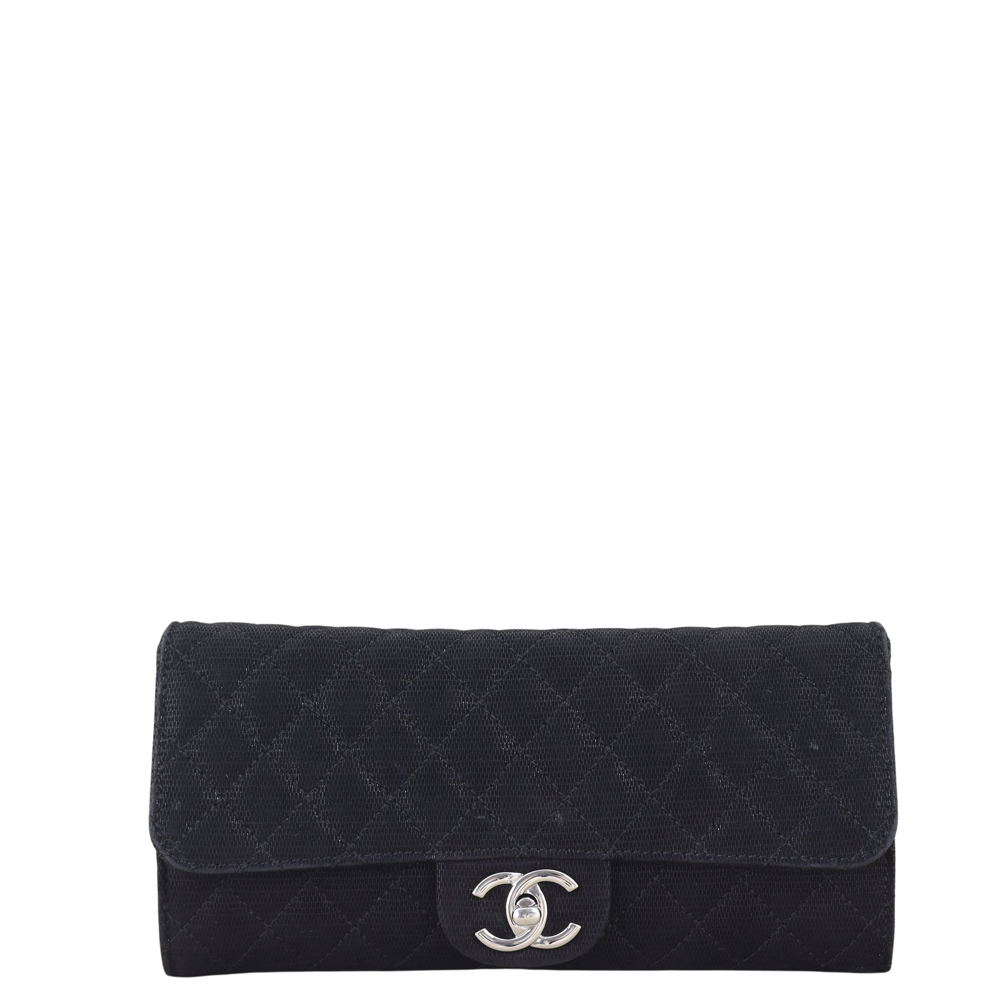 Chanel East West Wallet on Chain