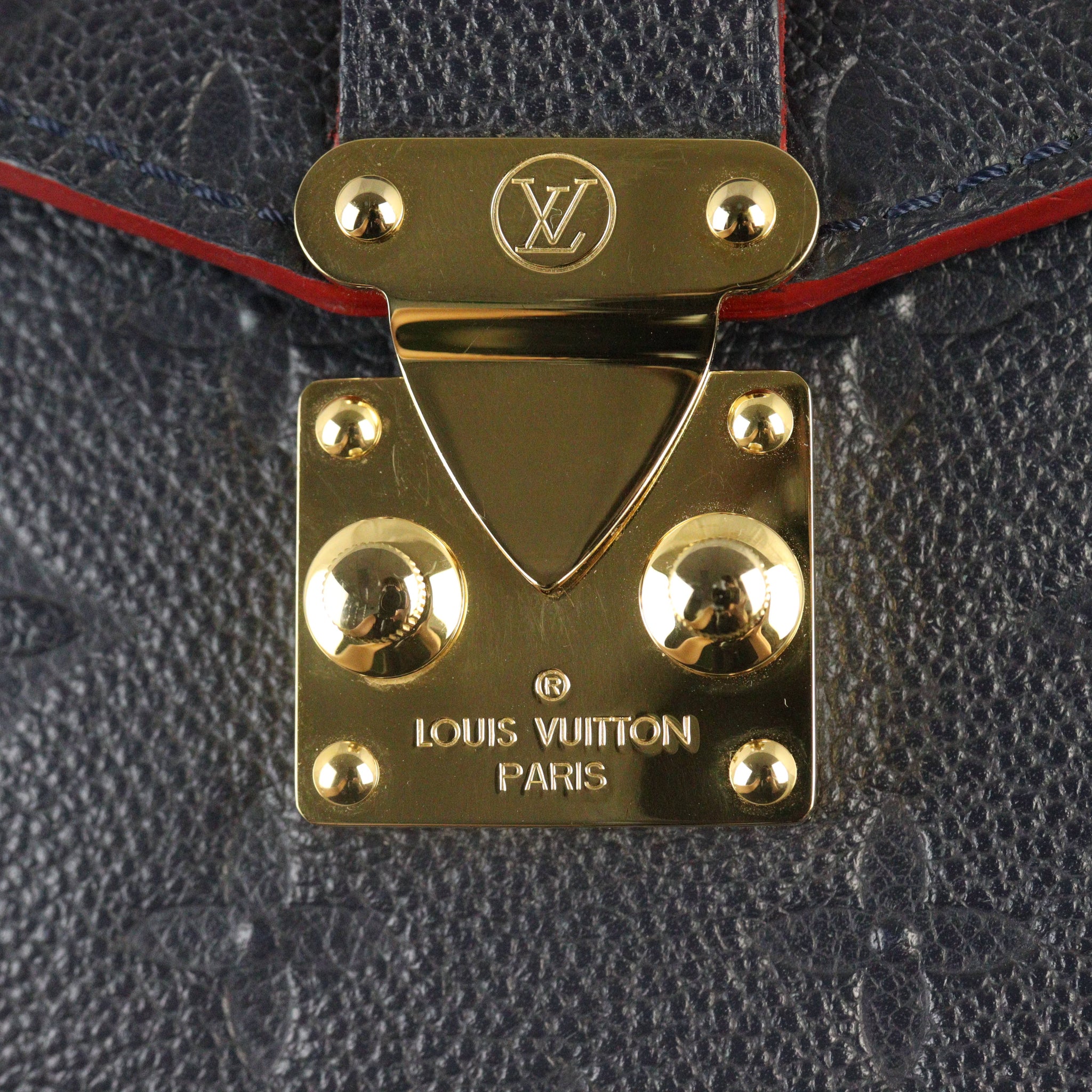 Louis Vuitton Pochette Metis Monogram Empreinte