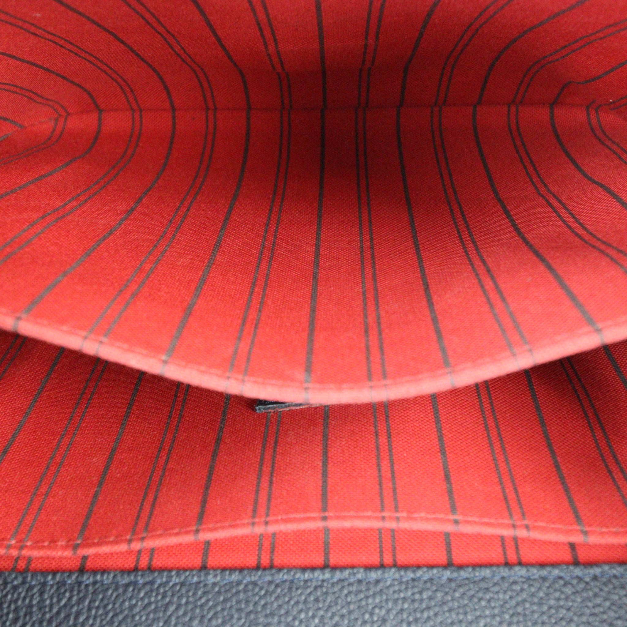 Louis Vuitton Pochette Metis Monogram Empreinte