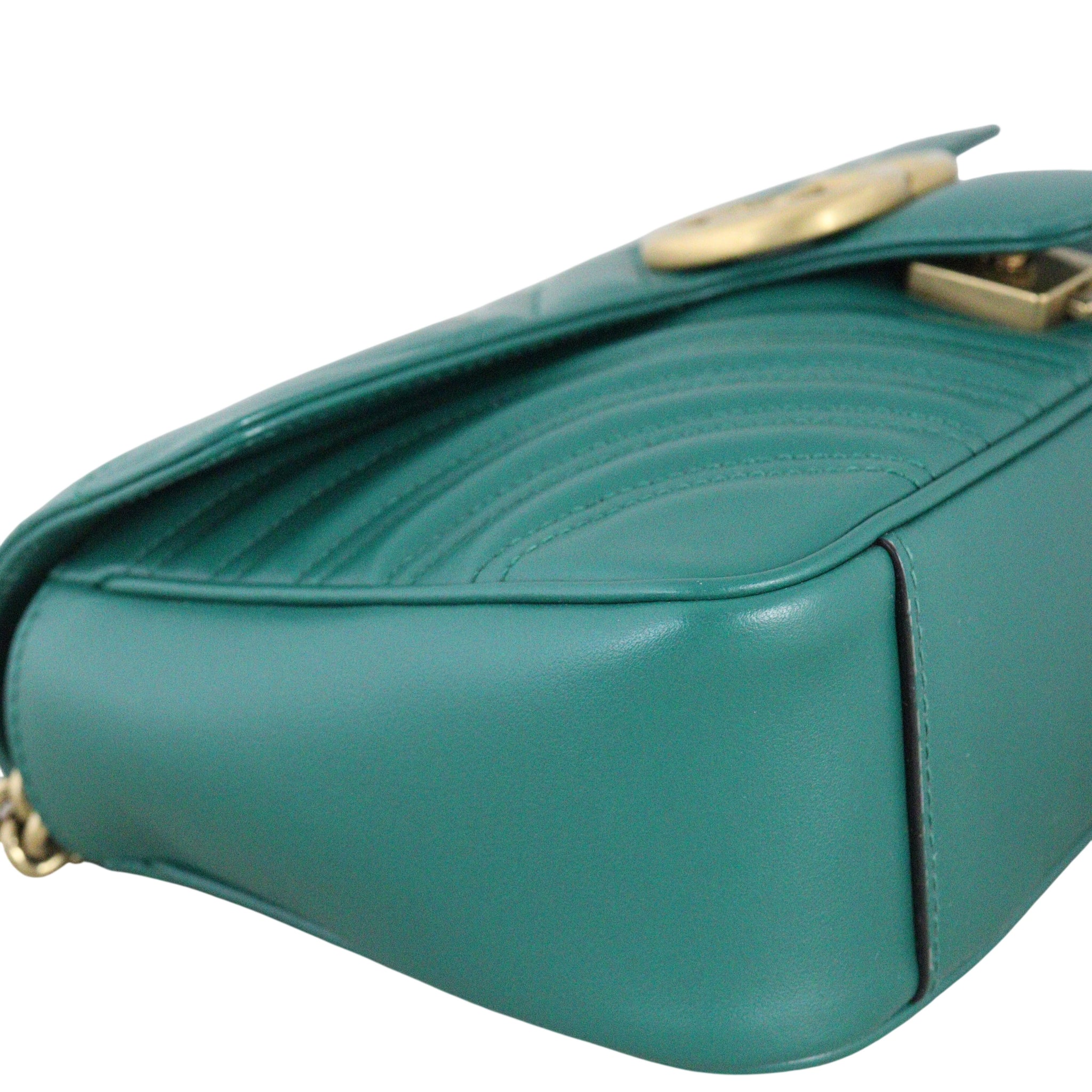 Gucci GG Marmont Matelasse Medium Shoulder Bag