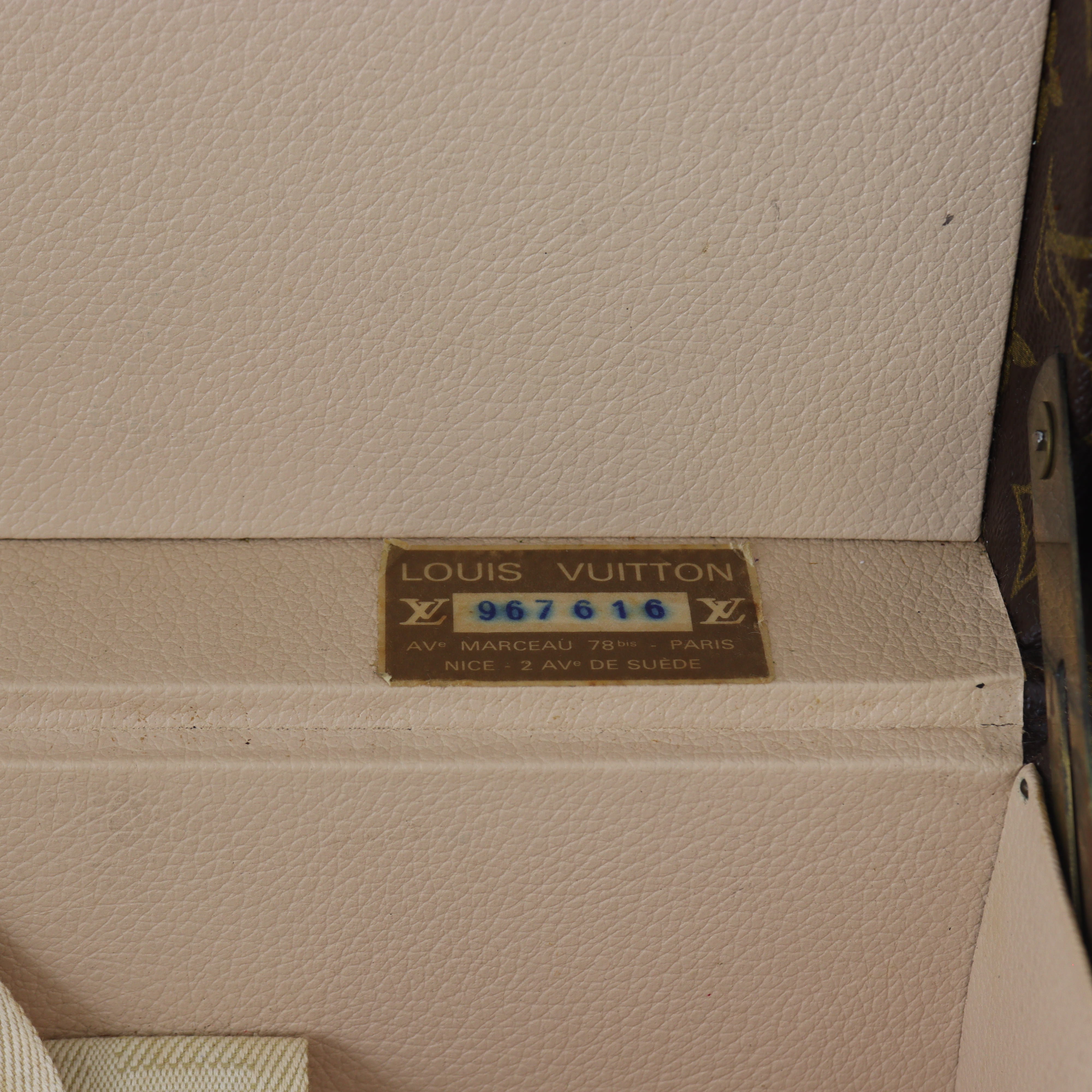 Louis Vuitton Cotteville 50 Trunk Case Monogram – Luxe.It.Fwd