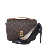 Louis Vuitton Pochette Metis Monogram