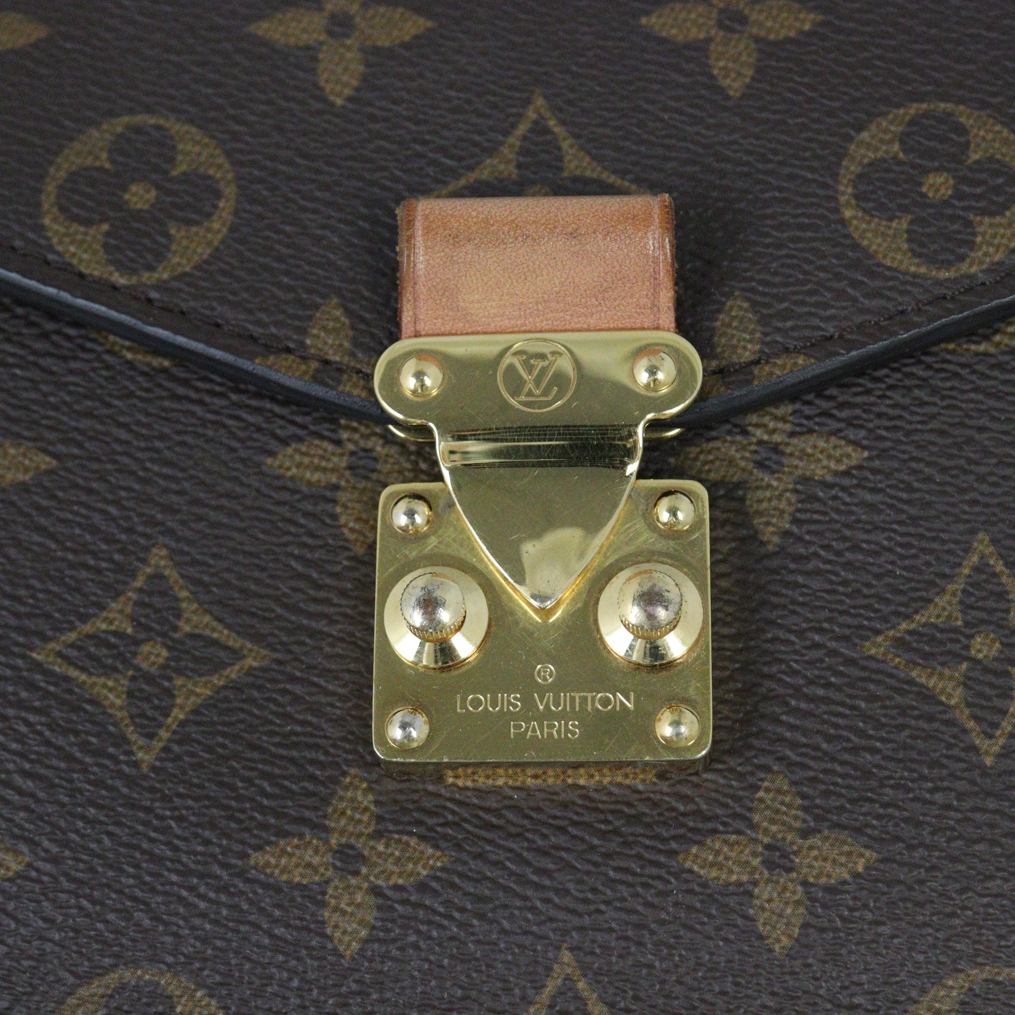 Louis Vuitton Pochette Metis Monogram
