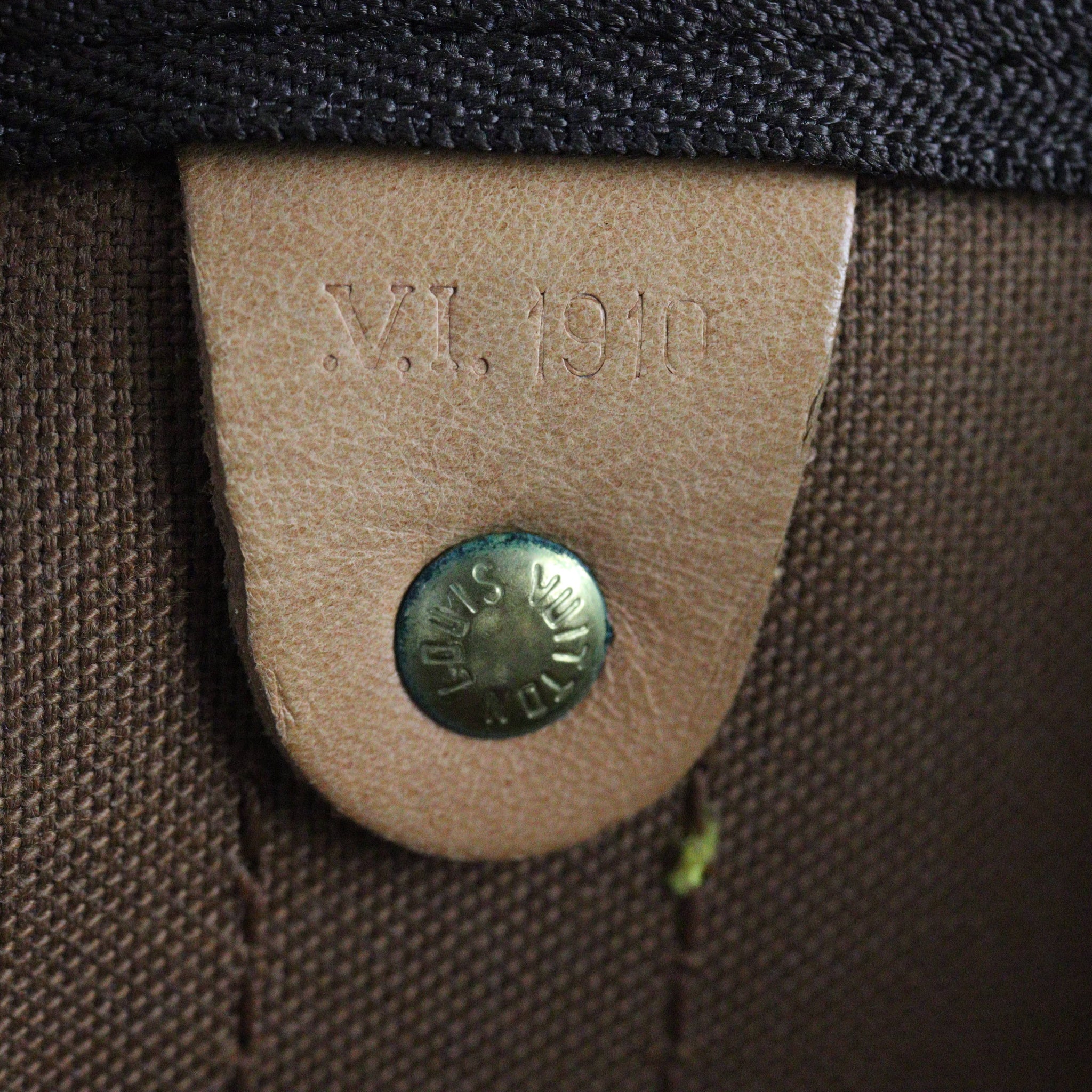 Louis Vuitton Keepall 50 Bandouliere Monogram