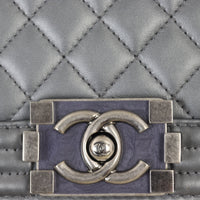 Chanel Boy Old Medium