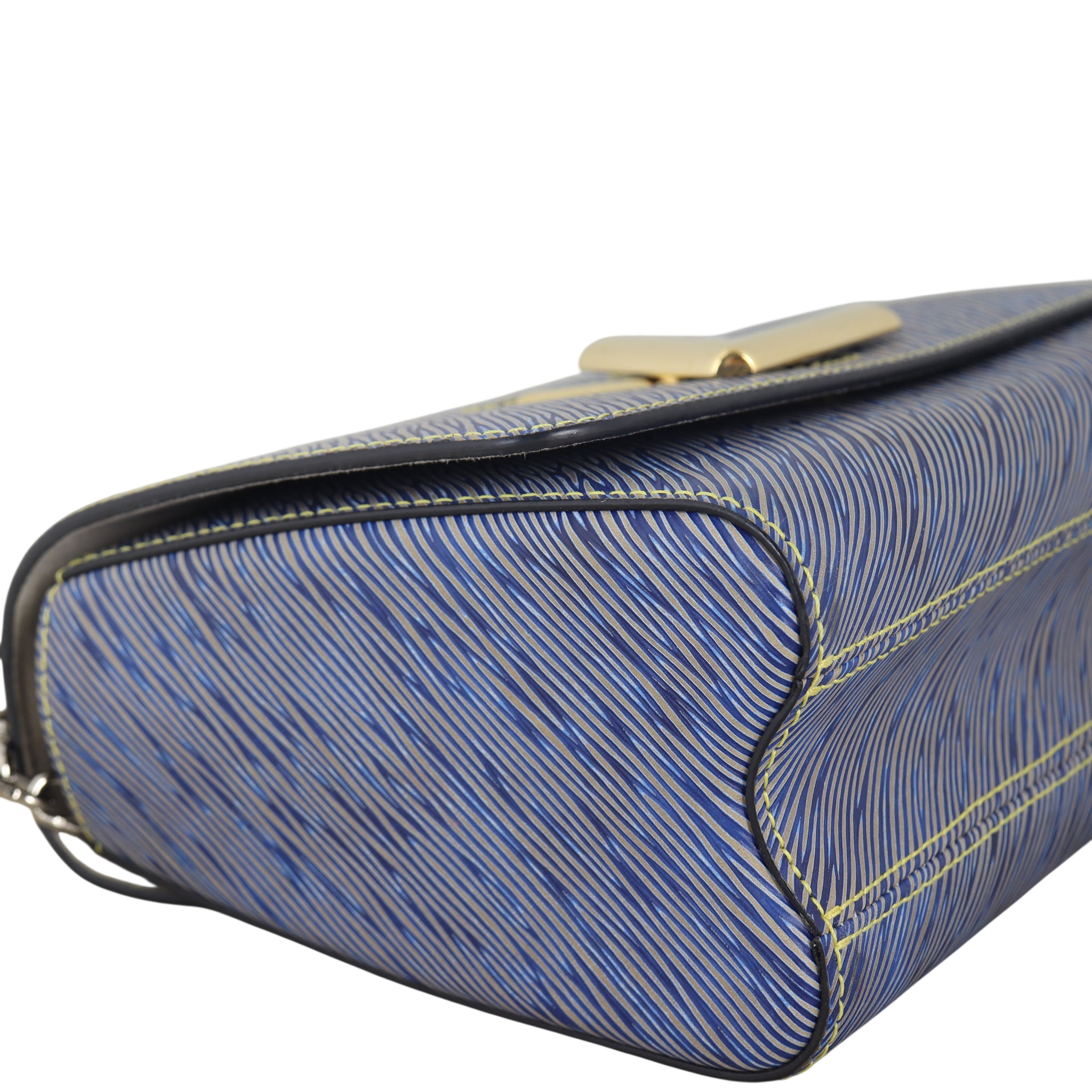 Louis Vuitton Twist MM Epi