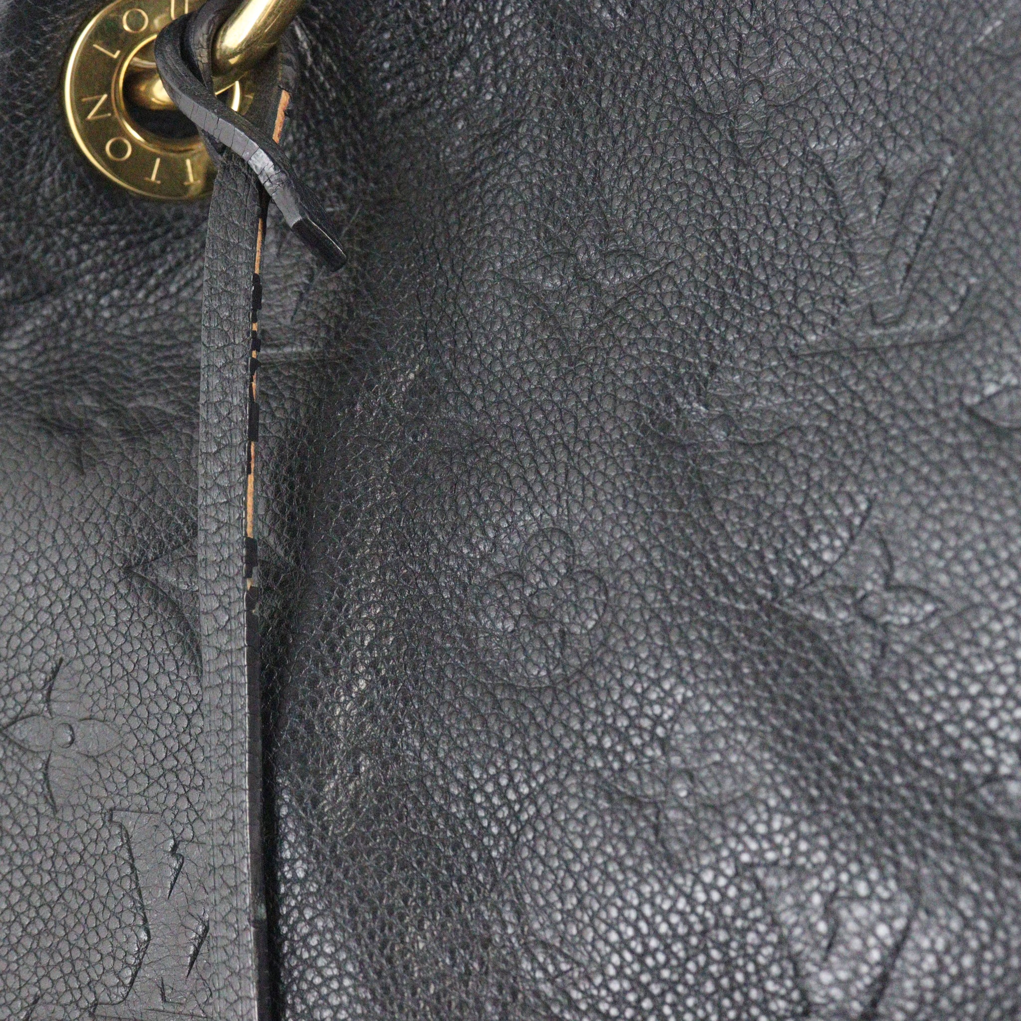 Louis Vuitton Artsy MM Monogram Empreinte